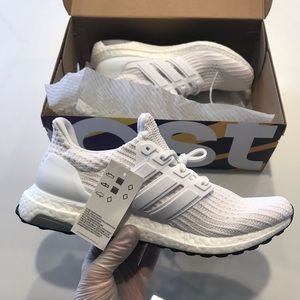 $180 New Womens Adidas Ultra Boost Triple White